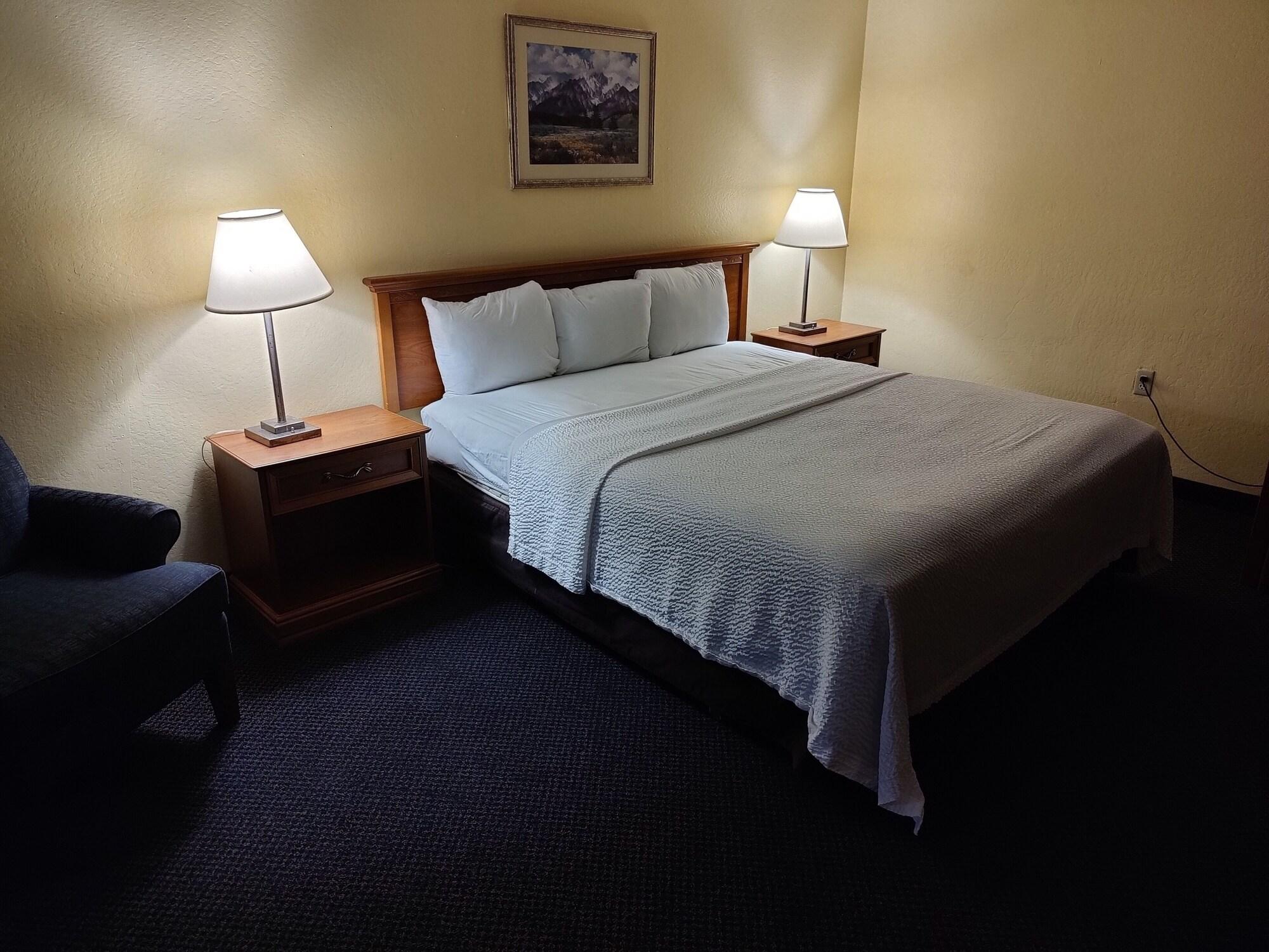 Days Inn By Wyndham Stockton Εξωτερικό φωτογραφία