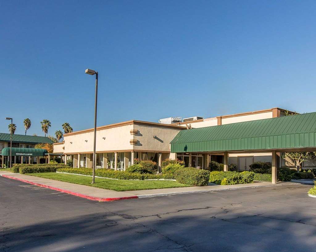 Days Inn By Wyndham Stockton Εξωτερικό φωτογραφία
